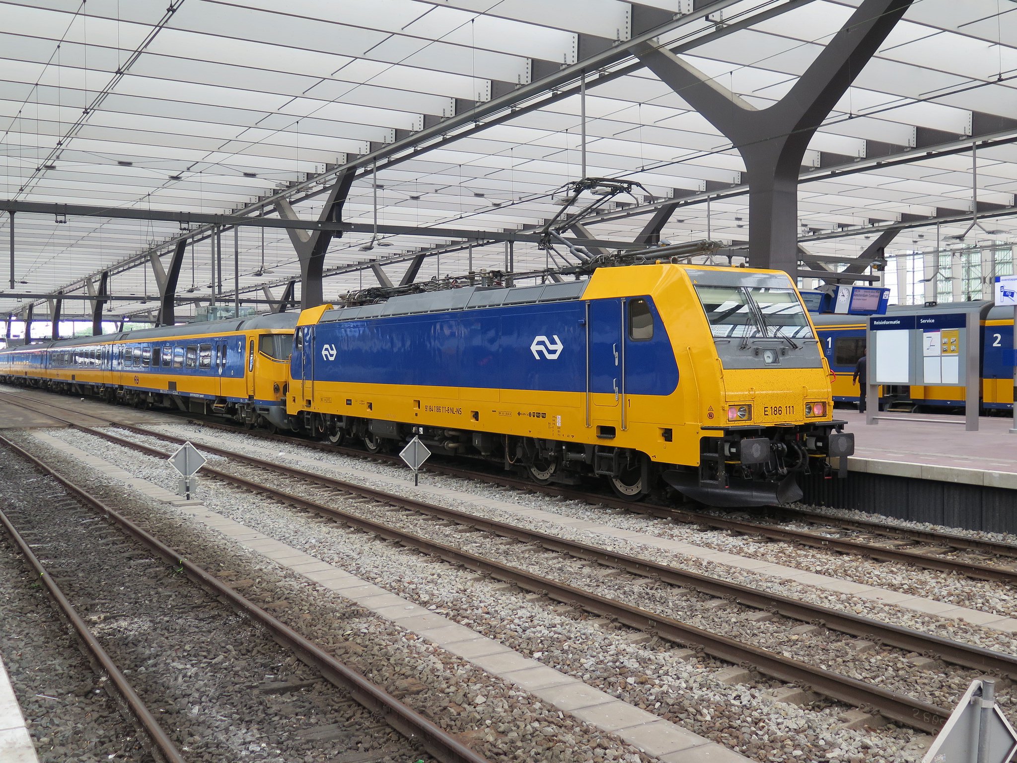 rail line from amsterdam airport to city center