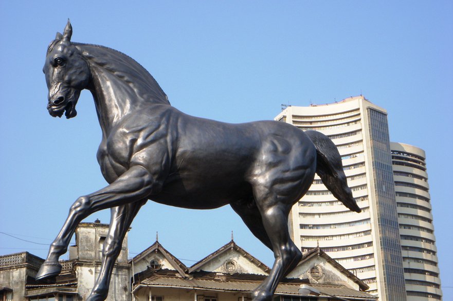Mumbai horse statue