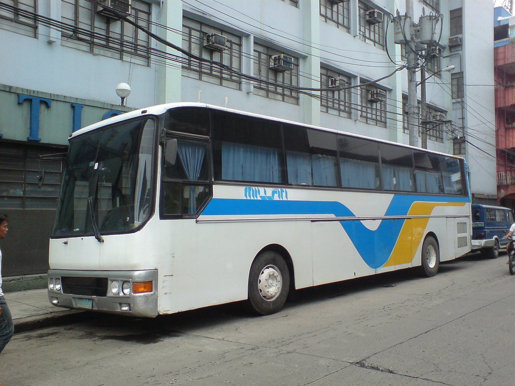 autobus investe bicicletta milano